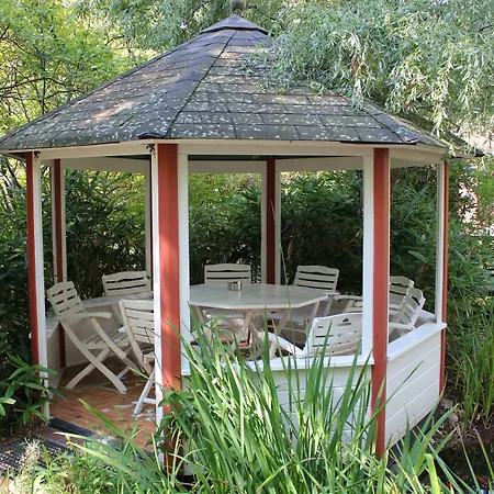 Grenzfall Otel Berlin